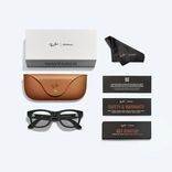 Смарт-окуляри Ray-Ban Meta Wayfarer Shiny Black Frame Clear Lenses (RW4006 601/SB 50-22) RW4006 601/SB 50-22 фото 8