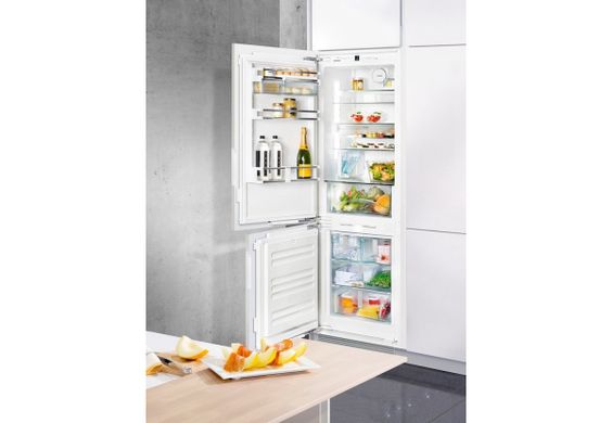 Встраиваемый холодильник Liebherr ICN 3386 ICN 3386 фото